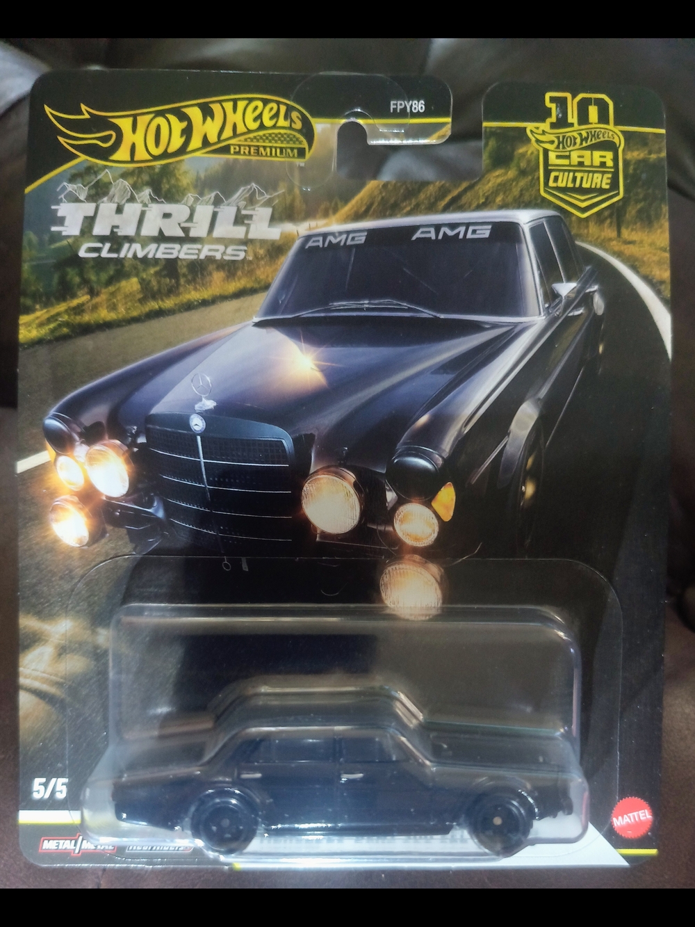 Hot Wheels Premium Thrill Climbers AMG Sedan - Black